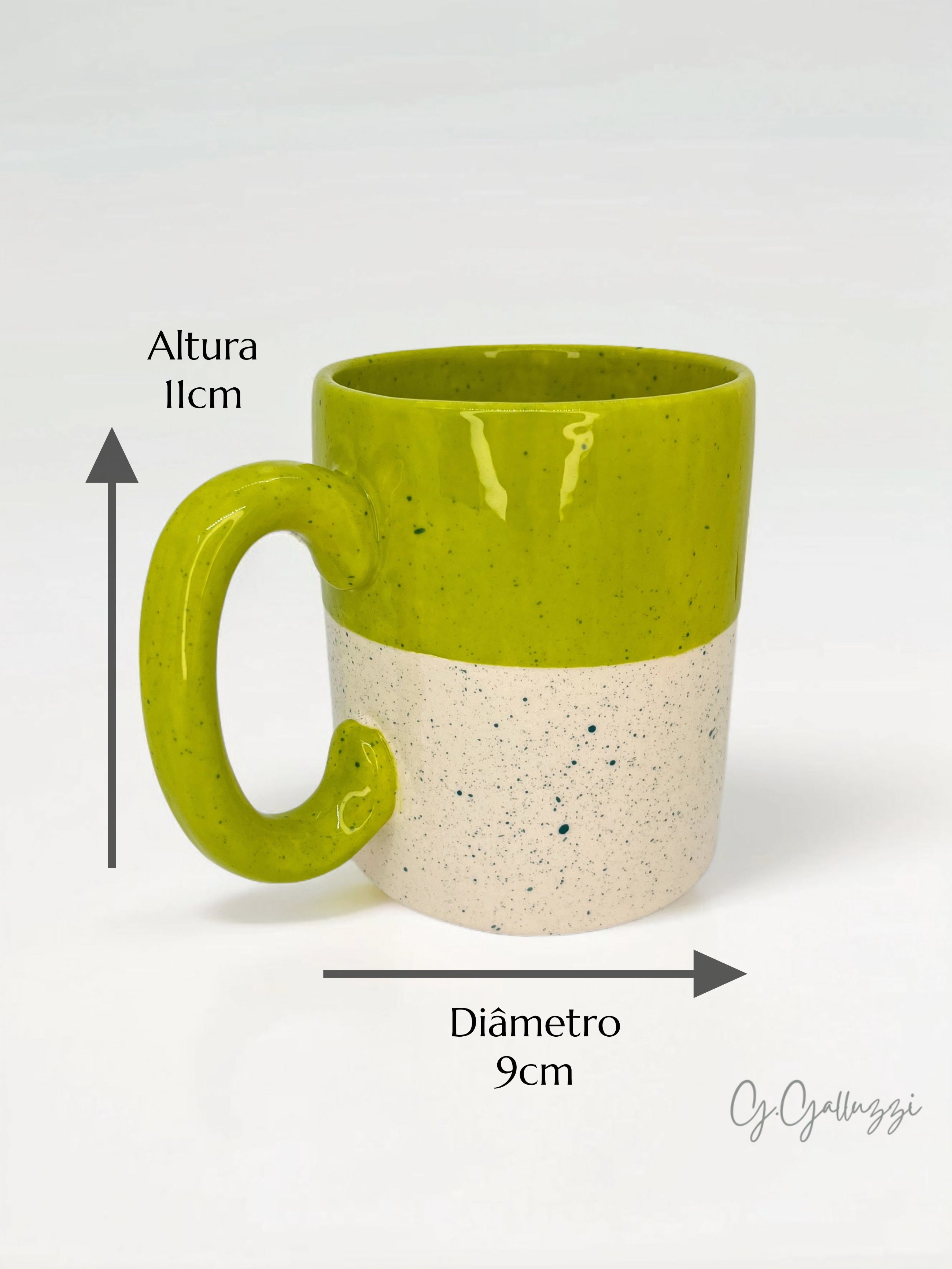 Caneca Dualidade em Cerâmica Artesanal 350 ML Verde Limão