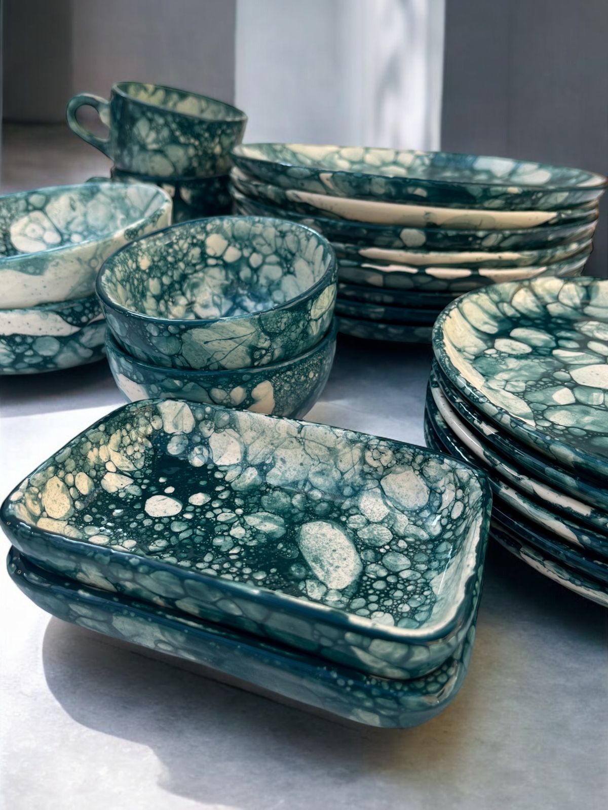 Caneca Jumbo Bubble em Cerâmica Artesanal Verde Petróleo